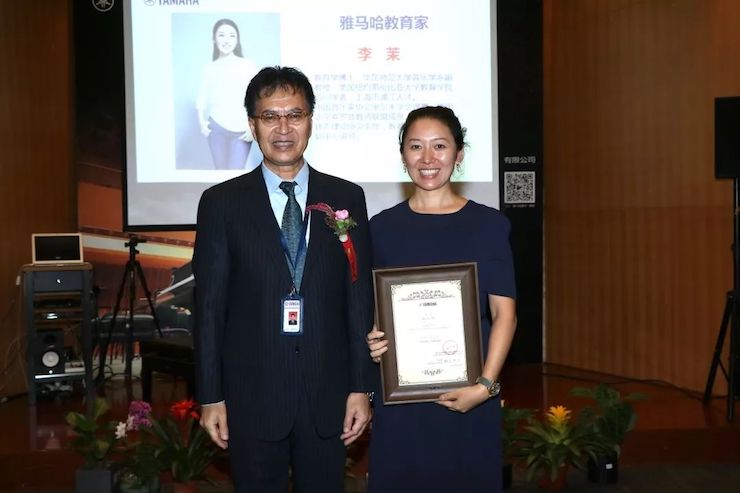 ag旗舰厅网站携手中国多位教育家，共同谱写中国艺术教育发展新乐章|热烈祝贺2018ag旗舰厅网站教育家授聘仪式成功举办！